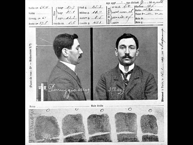 Mona Lisa is Missing